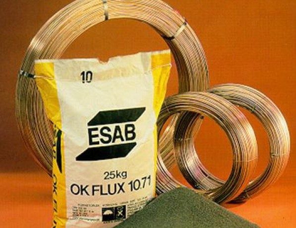 Флюс сварочный основной OK Flux 10.71 фото