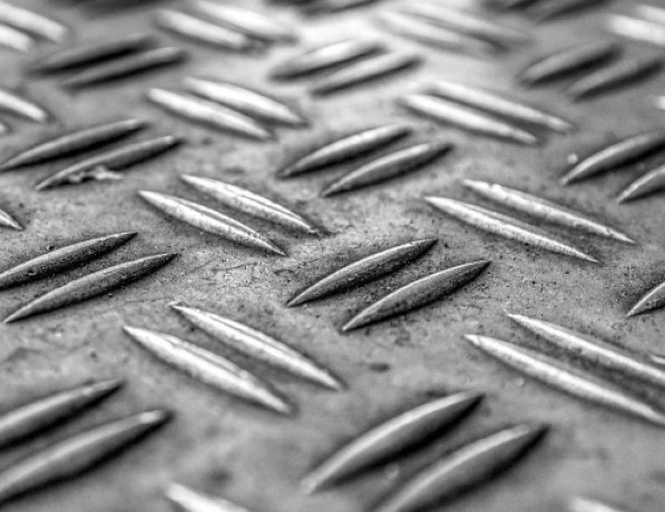 Лист нержавеющий рифленый г/к дуэт AISI 304 4 мм фото