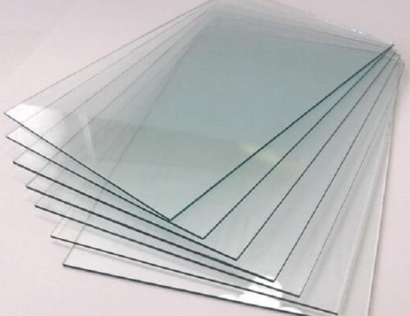 Оргстекло листовое экструзионное прозрачное Quinn Plastics 10х2050х3050 мм фото