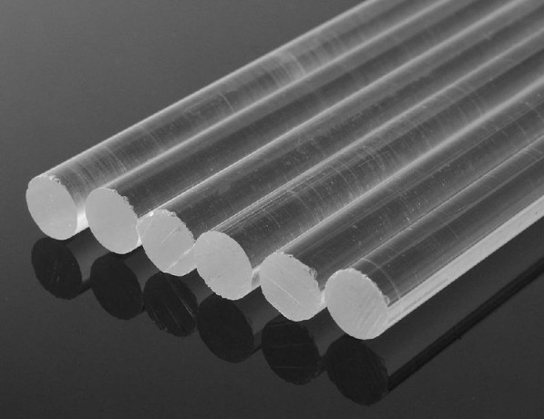 Оргстекло стержень PLEXIGLAS 220х2000 мм фото