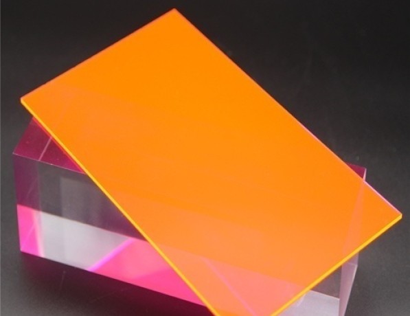 Полистирол лист оранжевый 5х2000х3000 мм ГОСТ 20282-86 фото