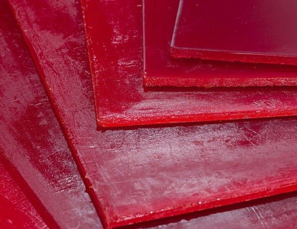 Полиуретан пластина красная СКУ-ПФЛ ТУ 2292-003-45130869-2004 фото