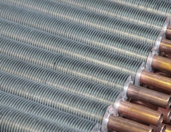 Труба биметаллическая круглая бесшовная х/к Ст10 М3р 14х2х0,4 мм ГОСТ 10192-62 фото