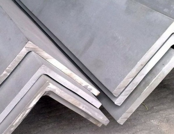 Уголок дюралевый прессованный равнополочный Д16Т 12x12x1,3х1,3 мм ГОСТ 13737-90 фото